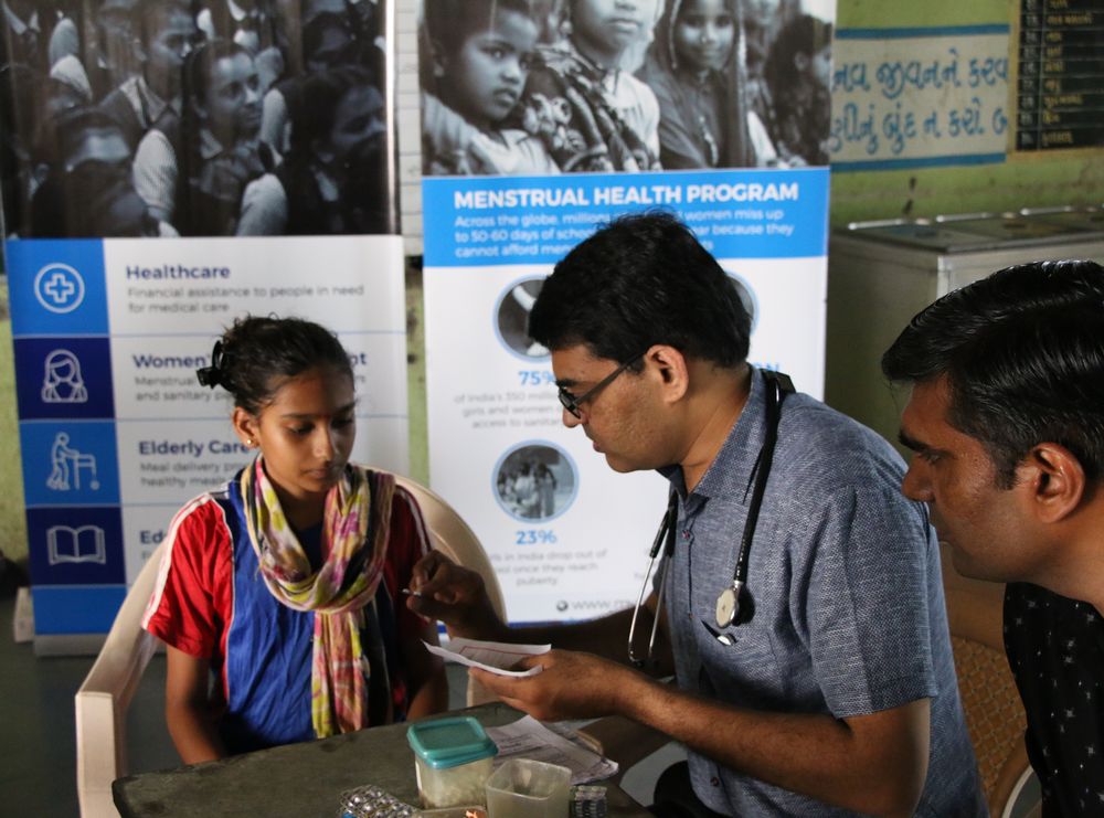 Medical Checkup - Malvi Education and Charitable Trust, Shantaba High School, Kukeri, Chikhli - United World Foundation